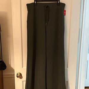 Spanx Air Essentials Wide Leg Pant